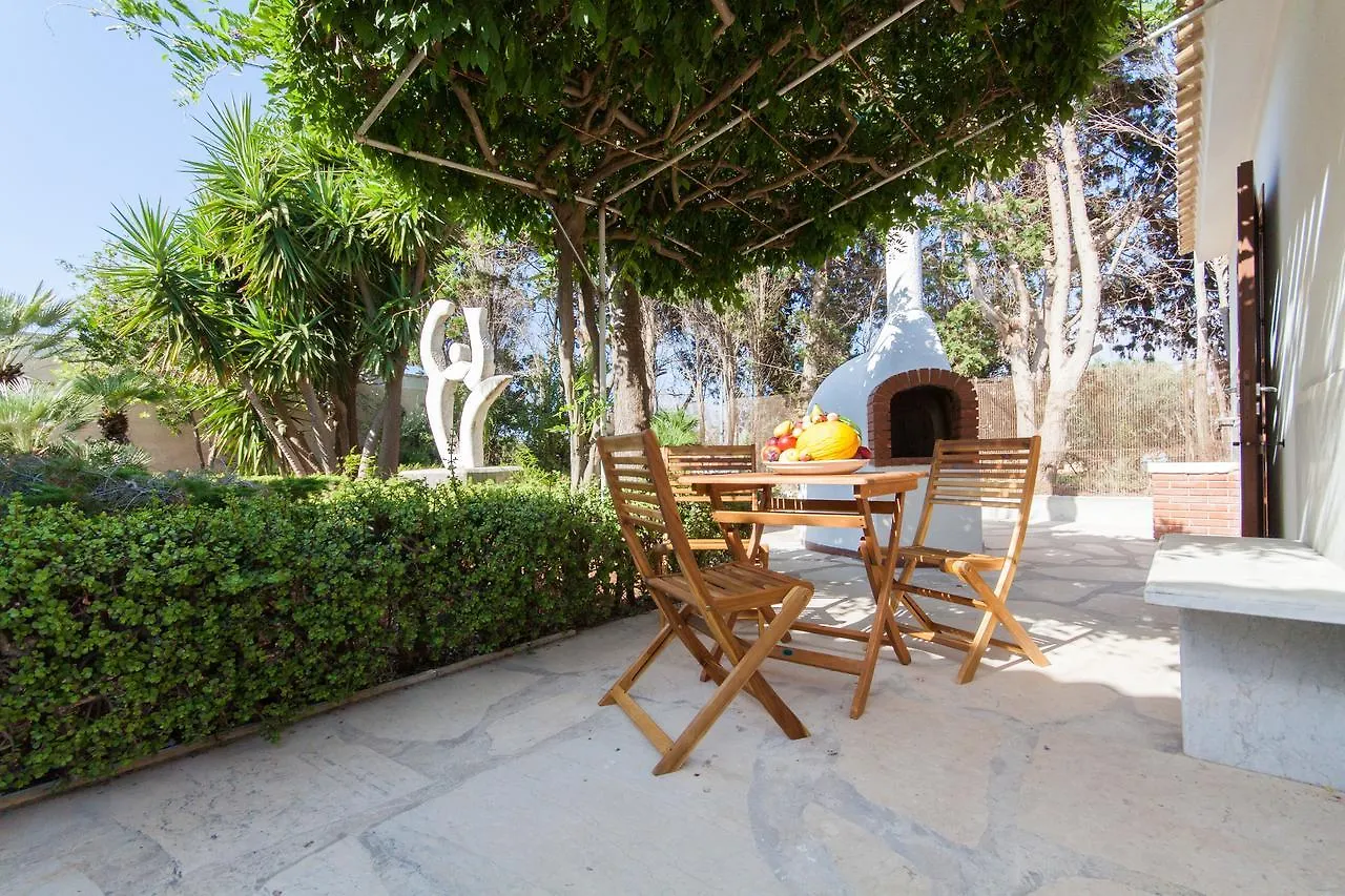 Villa Conchiglia Valderice 0*,  Italy